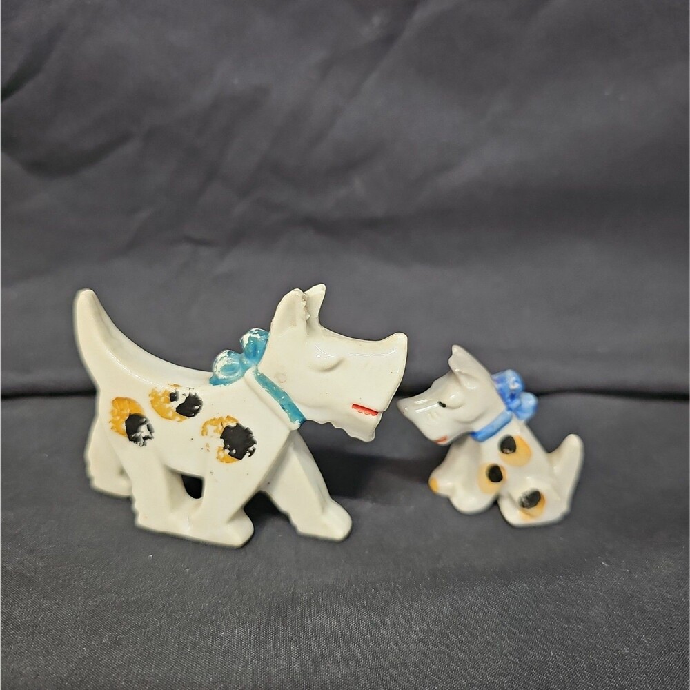 Vintage Mid Century Ceramic Scottie Dog Figurines Japan Set of 2 White W/ Dot